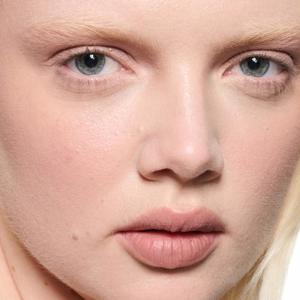 MAC Powder Kiss Lip And Cheek Mousse